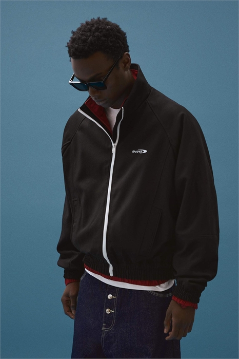 Куртка на молнии с принтом артикул 155927564