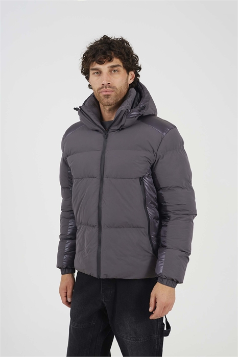 Куртка на молнии с капюшоном и утеплителем артикул 153063694