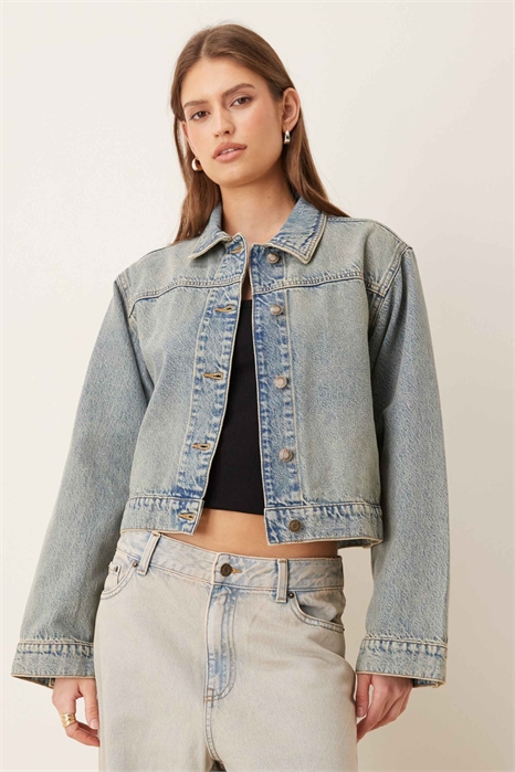 Джинсовая куртка-бокс артикул 154134966