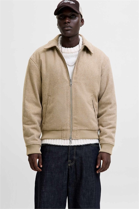 Куртка-бомбер артикул 154819377