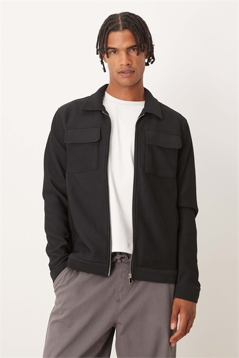 Куртка с накладными карманами артикул 150438632