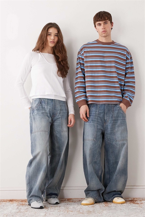 Унисекс-джинсы Dunno в стиле скейтер, очень свободного кроя артикул 155468292