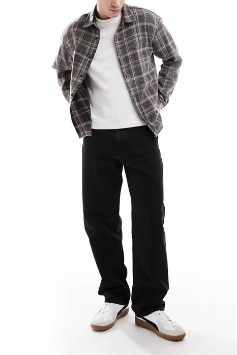 568 — джинсы свободного кроя прямого покроя артикул 137848434