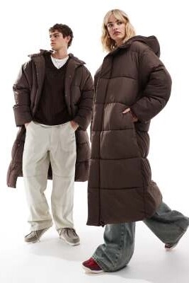 Универсальная утепленная куртка-пуховик с капюшоном артикул 134404105