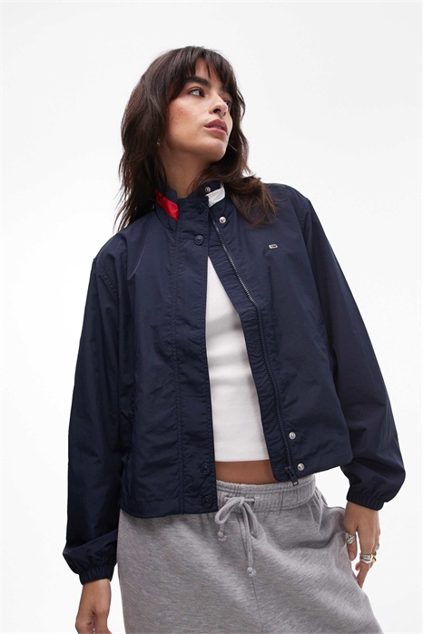 Легкая куртка Essentials артикул 140857206