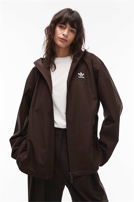 Незаменимая куртка с капюшоном коричневого цвета артикул 149627235