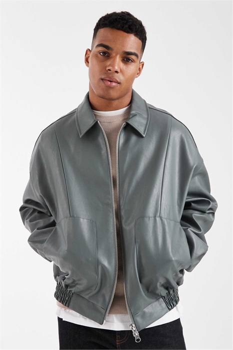 Бомбер из искусственной кожи артикул 149966225