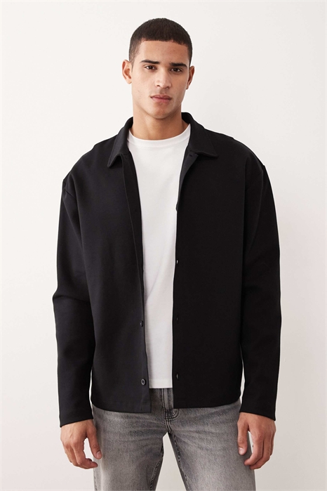 Свободная джерсиевая куртка на пуговицах артикул 148999780