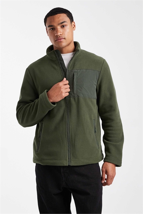 Флисовая куртка в стиле «тех» артикул 151527715