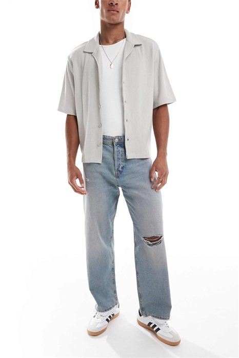 Джинсы-багги Alex с порезом на колене артикул 142393386