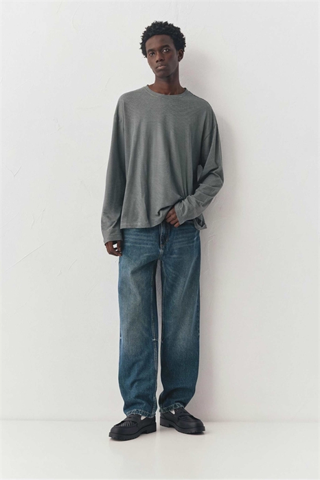 Джинсы с прямыми брючинами артикул 155524709