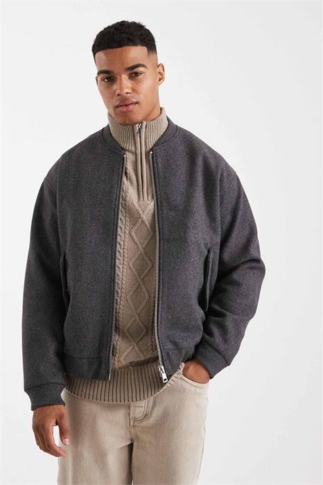 Бомбер из искусственной шерсти на молнии артикул 151859453