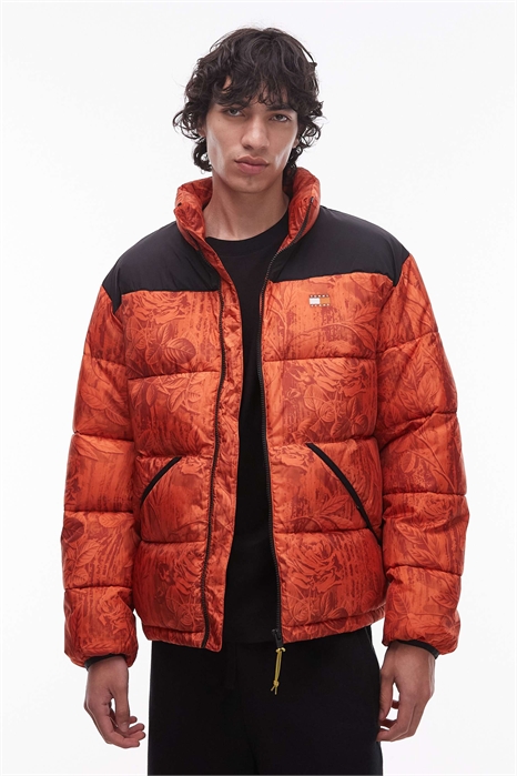 Пуховик с принтом в виде листьев по всей поверхности артикул 148995066