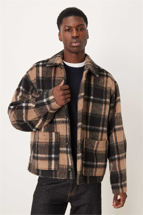 Куртка с крупным клетчатым принтом под шерсть артикул 151053473