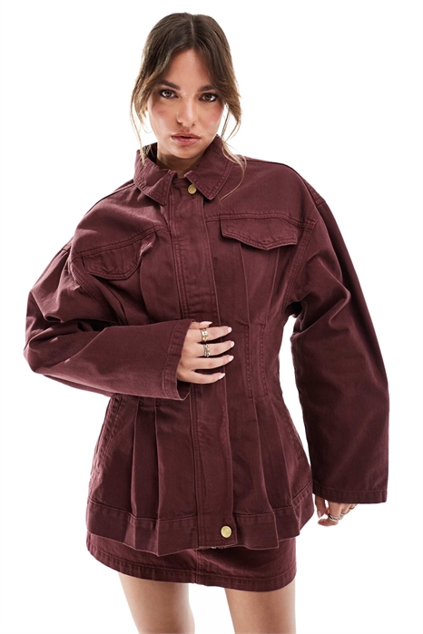 Джинсовая куртка премиум-класса с зауженной талией артикул 141069372