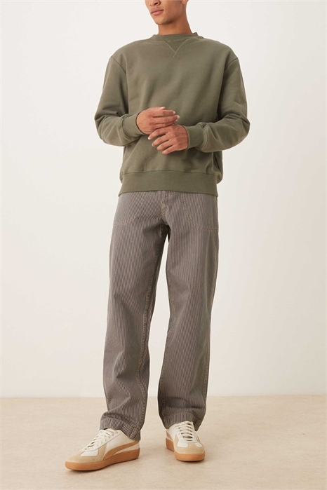 Джинсы свободного кроя с полосками цвета гикори артикул 147328783