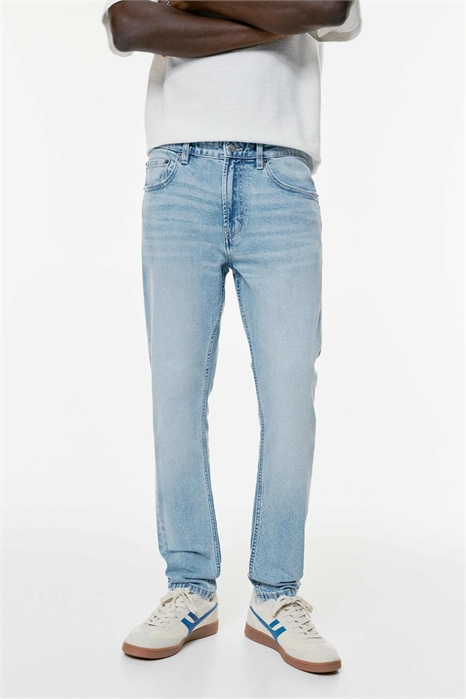 Джинсы с зауженным кроем артикул 151526876