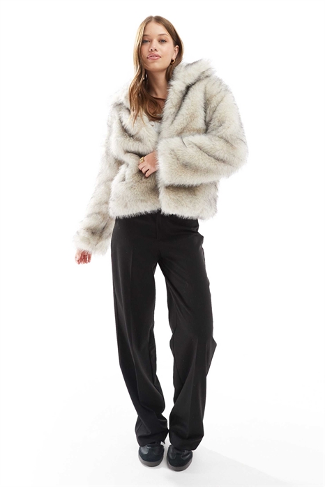 Куртка Мими из искусственного меха артикул 137422137