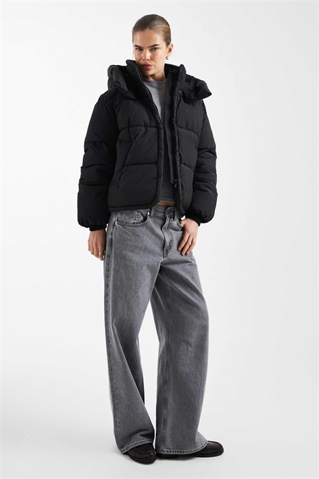 Пуховик с капюшоном артикул 151186890