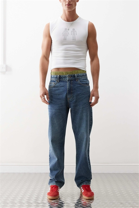 X005 джинсы с прямыми брючинами артикул 136102136