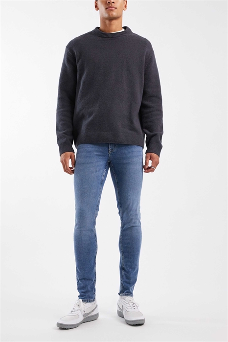 Узкие джинсы артикул 150151138