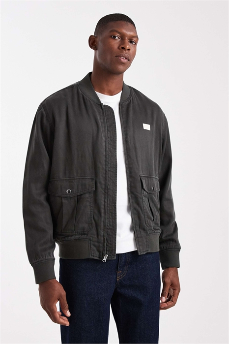 Куртка-бомбер «Vacancy» артикул 151195875