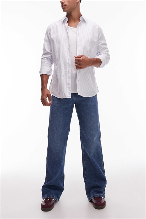 Джинсы свободного кроя с расклешенными штанинами артикул 149100118