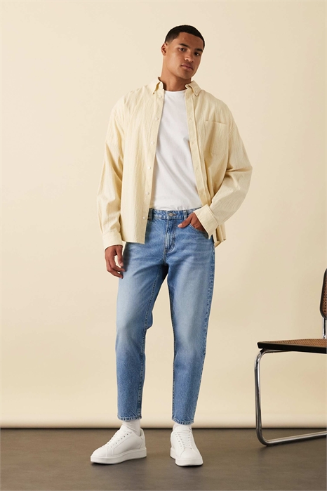 Джинсы зауженного кроя артикул 143420741