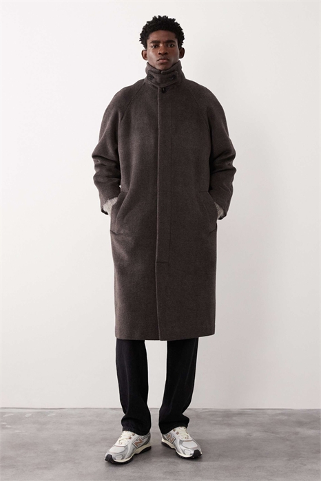 Широкое пальто из шерстяной смеси артикул 147590599