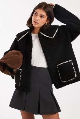 Куртка с воротником-боргом, выполненным стежком «одеяло» артикул 143504708