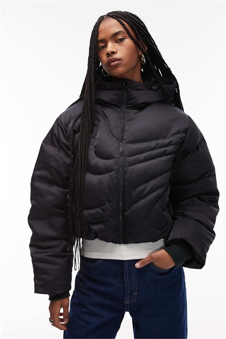 Куртка с капюшоном артикул 147134584