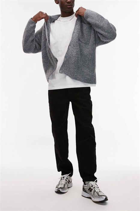 Джинсы с зауженным кроем артикул 139173874