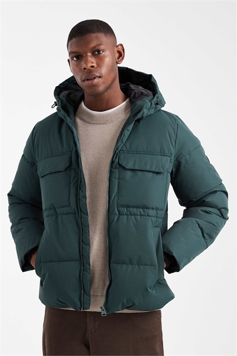 Пальто с подкладкой, капюшоном и функциональными карманами артикул 151105093