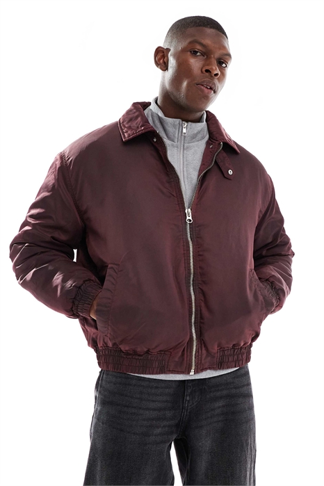 Куртка-бомбер с ватиновым наполнителем артикул 147441486