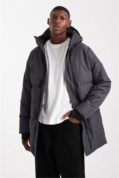 Водонепроницаемое пуховое пальто с капюшоном артикул 151105082