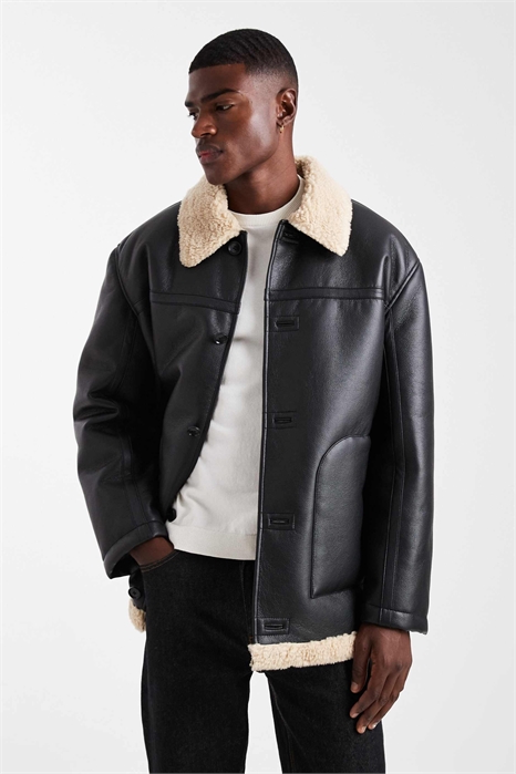 Оверсайз-куртка-авиатор с контрастным воротником черного цвета артикул 147694698