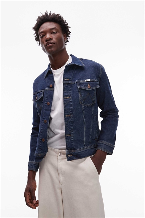 Классическая джинсовая куртка артикул 149100103