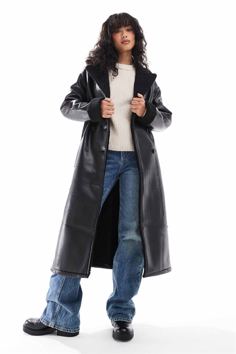 Длинное пальто в стиле «авиатор» с отделкой из борж артикул 134783932