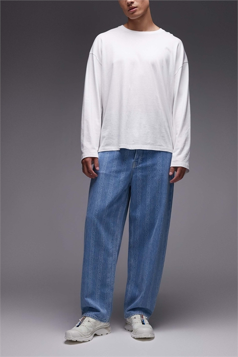 Джинсы свободного кроя с принтом в виде цепной сетки артикул 150481744