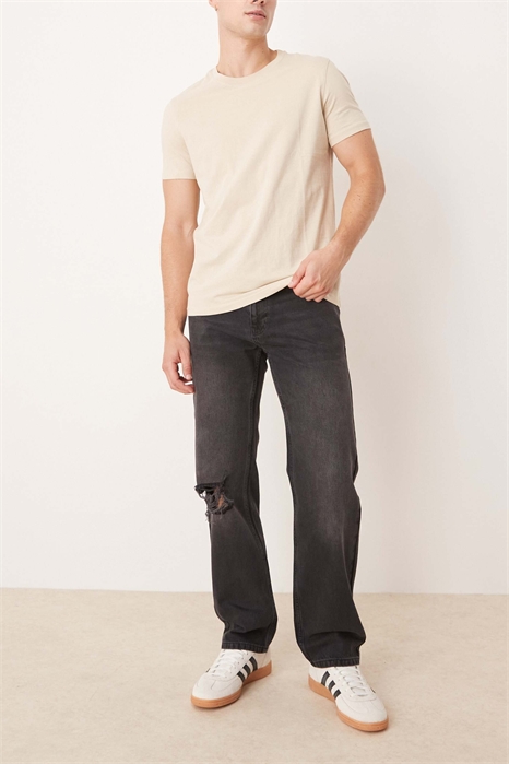 Джинсы прямого кроя с порезами артикул 148886731