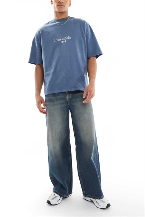 Джинсы с очень свободным кроем артикул 143440007