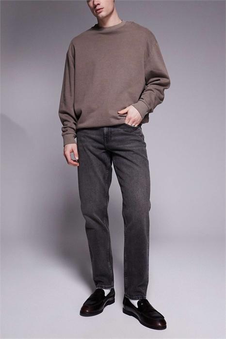 Джинсы зауженного кроя артикул 142091189