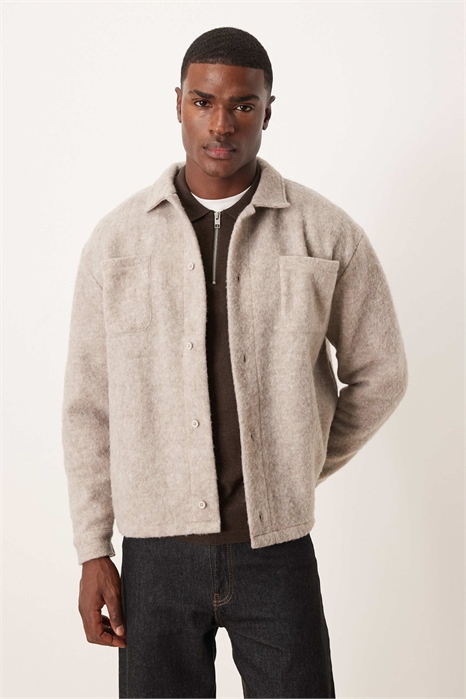 Свободный пиджак с эффектом шерсти бежевого цвета артикул 150080672