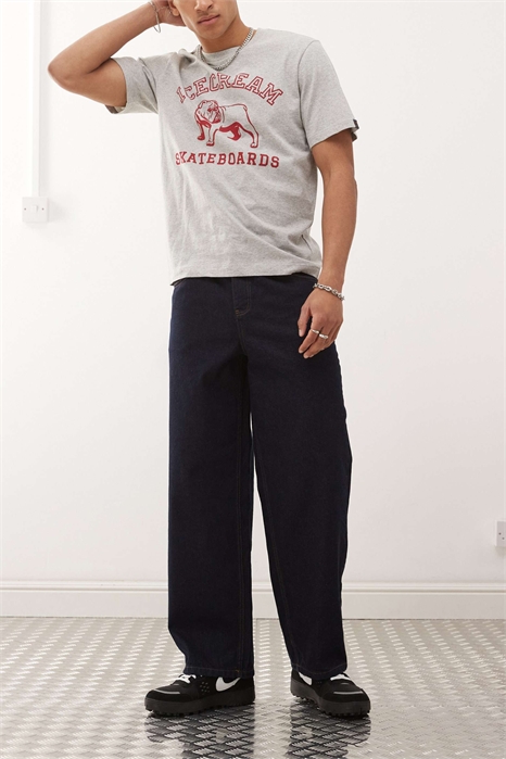 Джинсы свободного кроя артикул 142998838