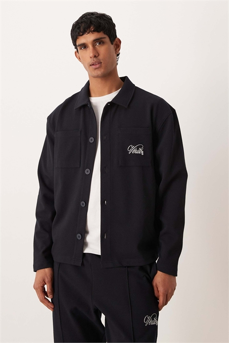 Оверсайз-рубашка-куртка из жаккарда с вышивкой темно-синего цвета артикул 152942369