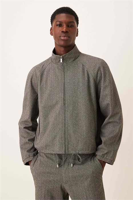 Стильная спортивная куртка co-ord артикул 148300457