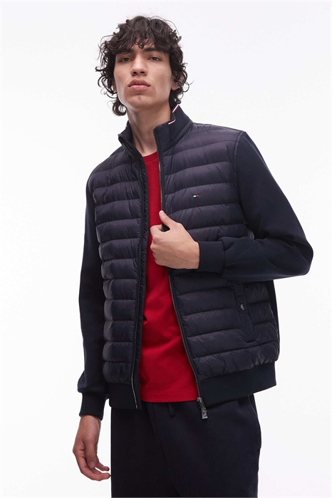 Куртка с комбинированным материалом и мягкой подкладкой, темно-синяя артикул 148855891