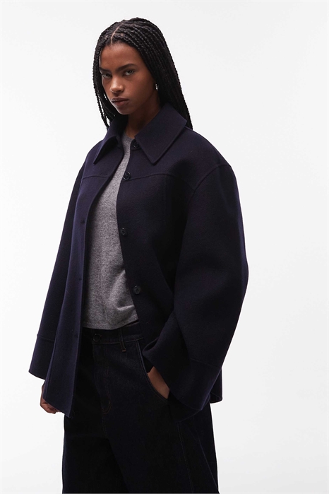 Шерстяной пиджак с коротким воротником темно-синего цвета артикул 154340359