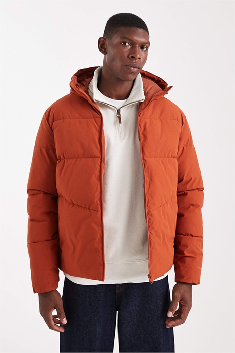 Пуховик с капюшоном оранжевого цвета артикул 148852603