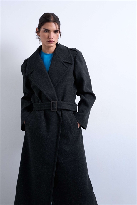 Длинное пальто с заниженной талией артикул 149656910